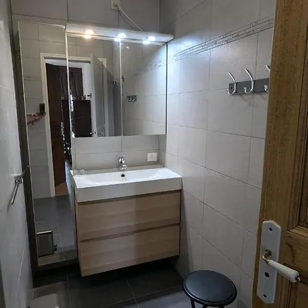 Charming House With Private Pool In * ريوم