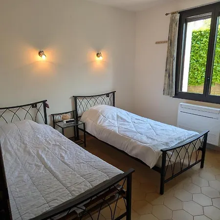 بيت للعطل Charming House With Private Pool In